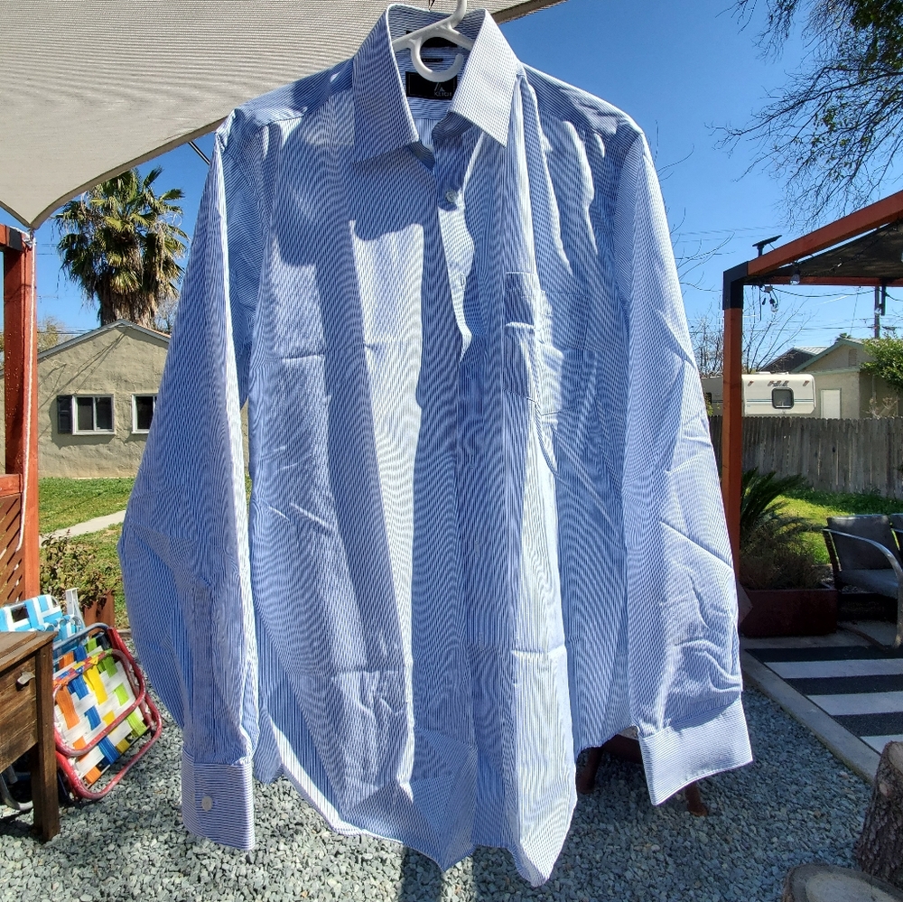 Ketch Men's Button Up Dress Shirt. Blue w/ Stripes. NWOT. 16-34/35 65/35 PolyCo